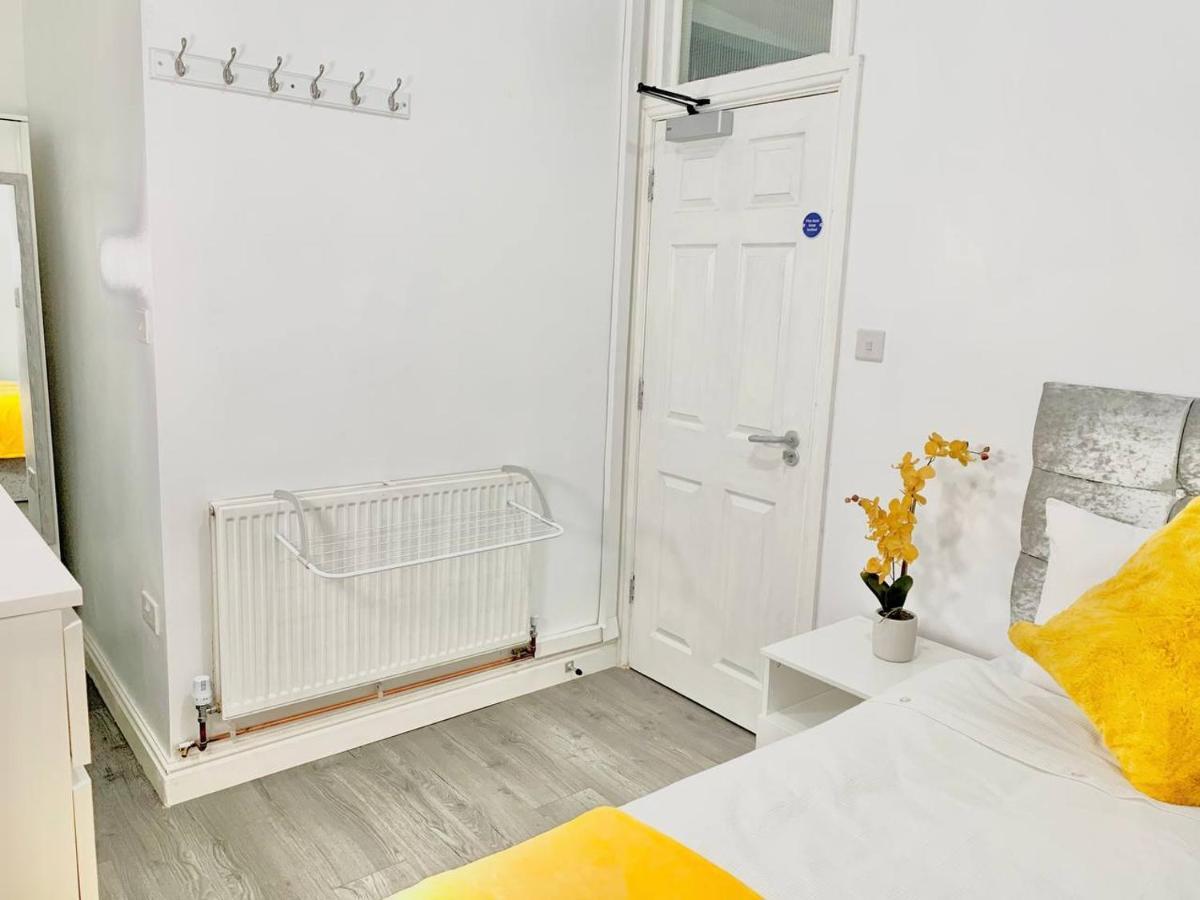Kunda House Sparkbrook Otel Birmingham Dış mekan fotoğraf
