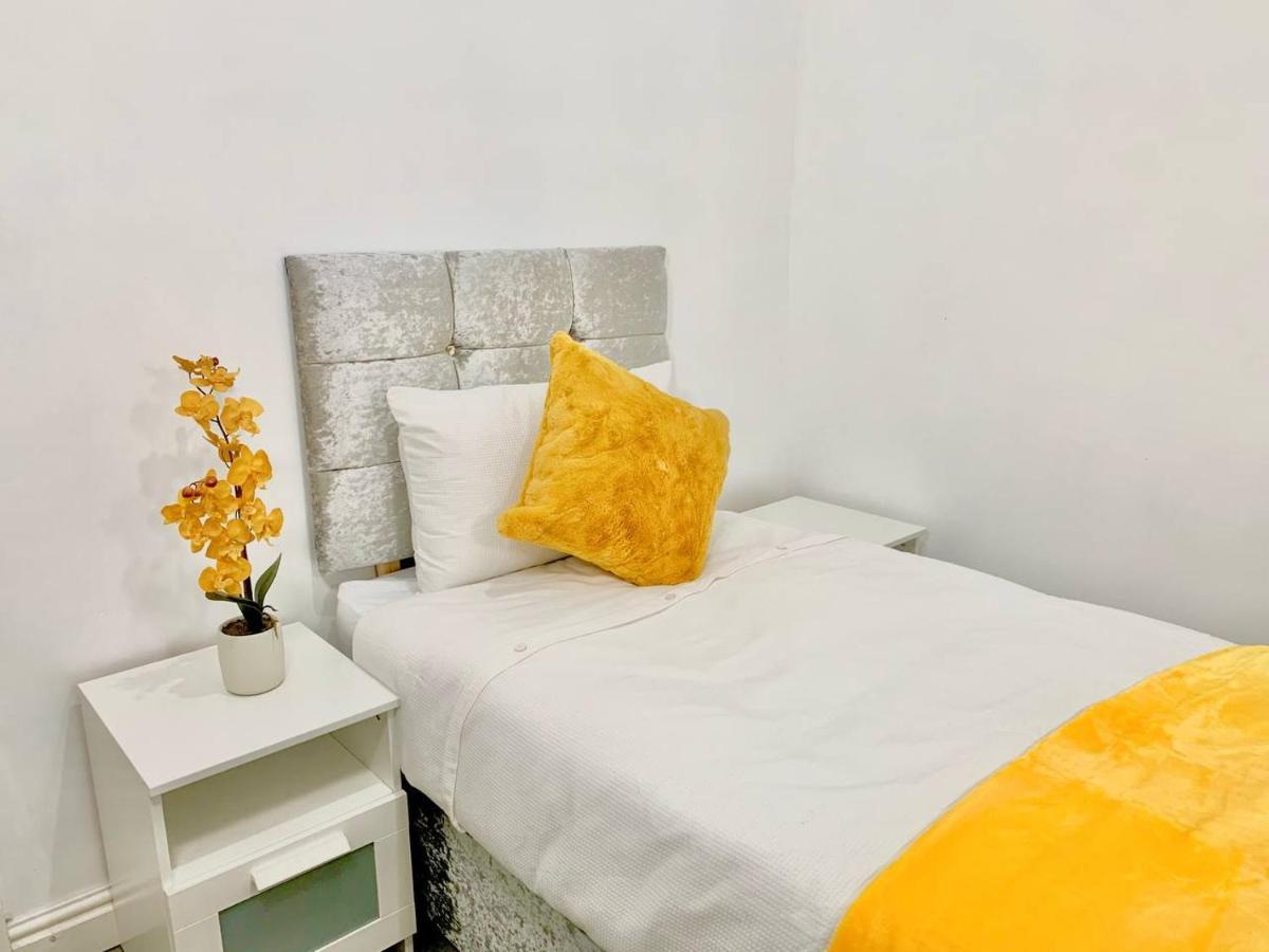 Kunda House Sparkbrook Otel Birmingham Dış mekan fotoğraf